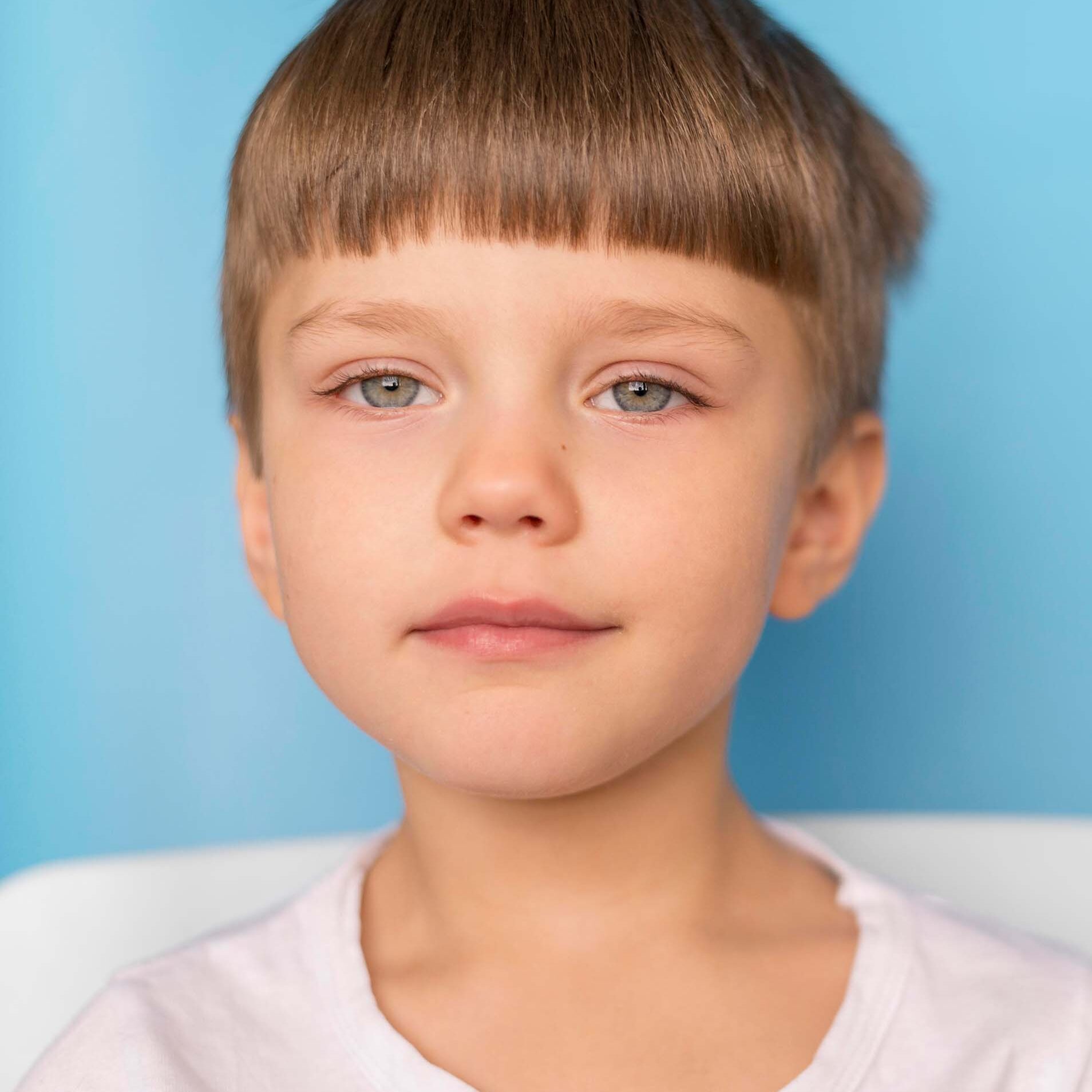 copy-space-young-boy-LD copy-space-young-boy-LD
